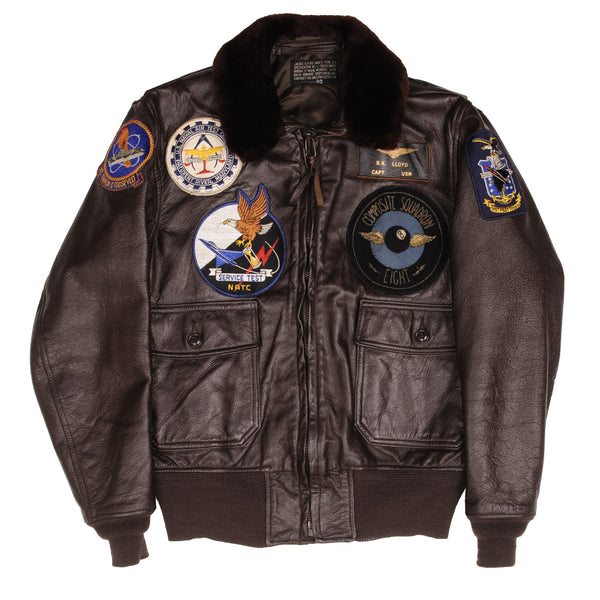 Vintage Us Navy G1 Uss Franklin D Roosevelt Patched 1961 Leather Jacket With USN Stamp, Incredible Condition Fur Size 40  MIL -J-7823 B  CONTRACT NO. OM (CTM) 10276-C-61  Patch: USS Franklin D. Roosevelt, B.K. Llyd Capt, Bullion Composite Squadron Eight, Service Test, Phantom Phlyer.  This Jacket was owned by Captain Bruce K. Lloyd, Jr.