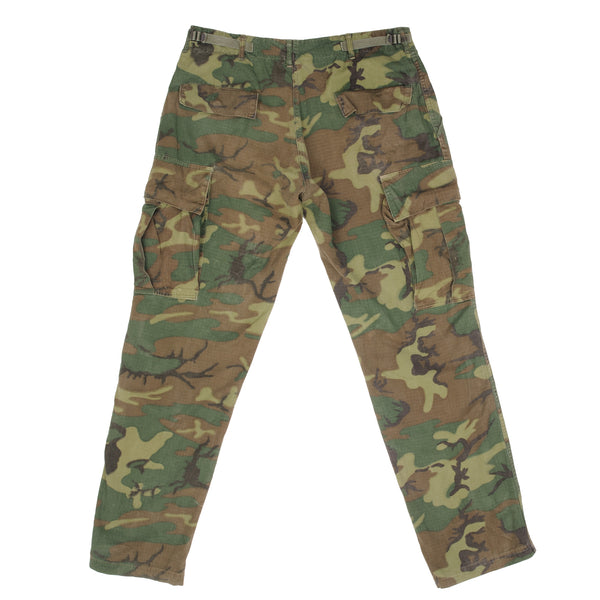 Vintage US Army Tropical Combat Trousers 6th Pattern ERDL Rip Stop Poplin Pants 1969 Vietnam War Size Large Regular W34 L31 Stock No : 8415-945-9231 DSA 100-69-C-1405