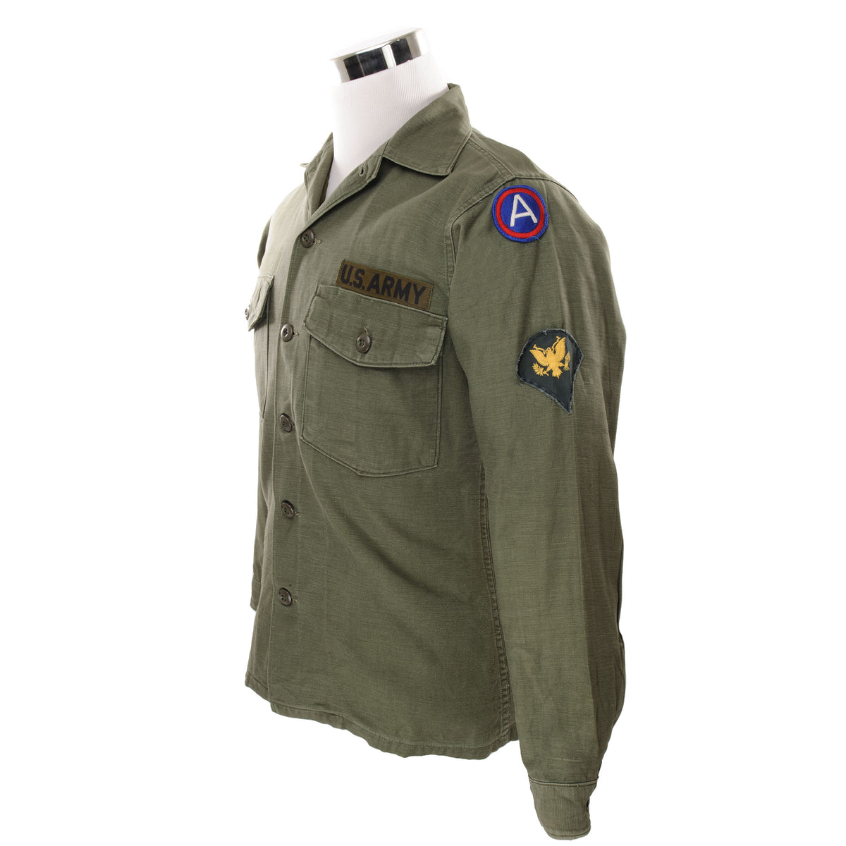 Vietnam War - U.S. P64 Utility Shirt with Leather Medic Patch - M1